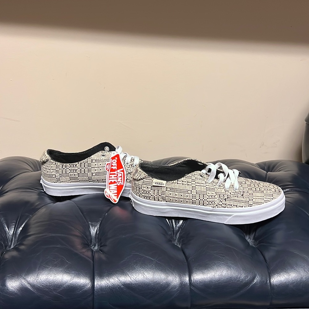 Vans women’s sneakers